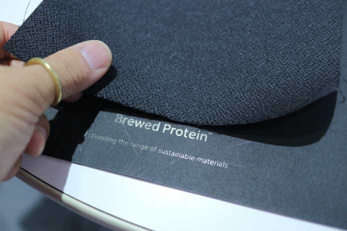 東京オートサロン2026　「トヨタ ランドクルーザー プラド ”NEWSCAPE”」