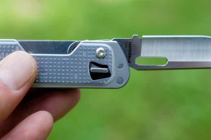 レザーマンFREE T4の構造