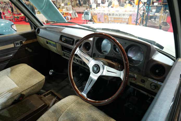 FLEX ランドクルーザー60 インパネ