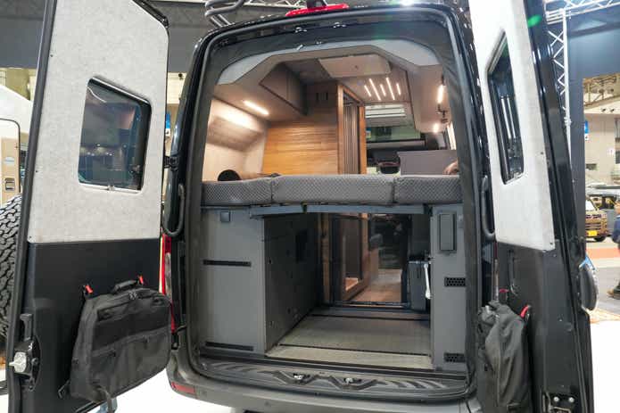 アドリア スーパーツイン600SPB ベッド