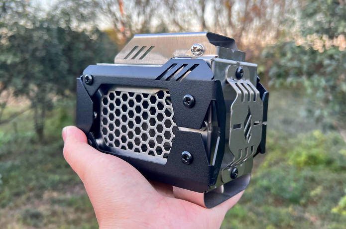 Makuake　マクアケ　ミニ薪ストーブ 「FireBeast 12」