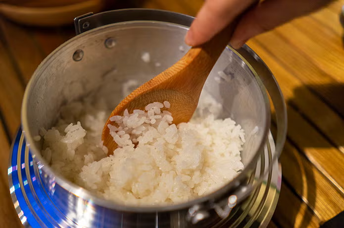 ユニフレーム羽釜　3合で炊いたごはん