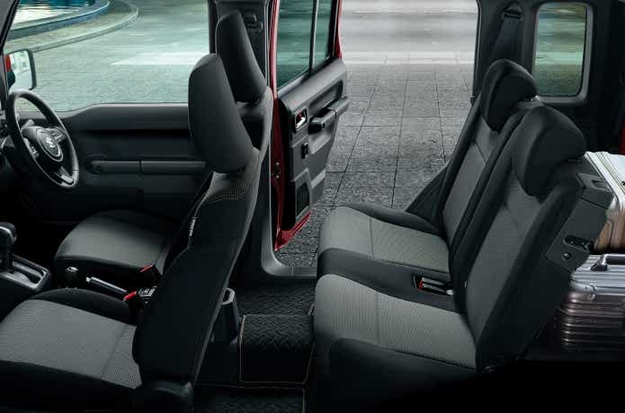 スズキ　SUZUKI「ジムニー ノマド」