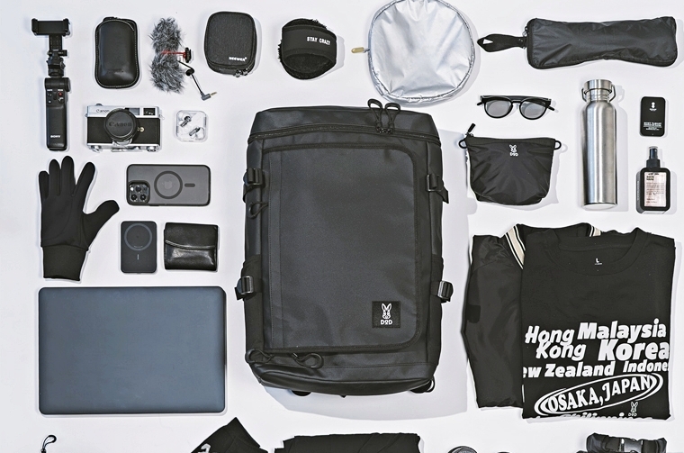 “大人用ランドセル”?DOD新作のギアケース…みたいな箱型バックパック「ハコピタイト」は、荷物が踊らないらしい