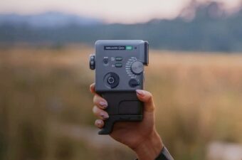 動画を撮って“その場で手渡せる”…！？進化しすぎた「チェキ™」が新しい