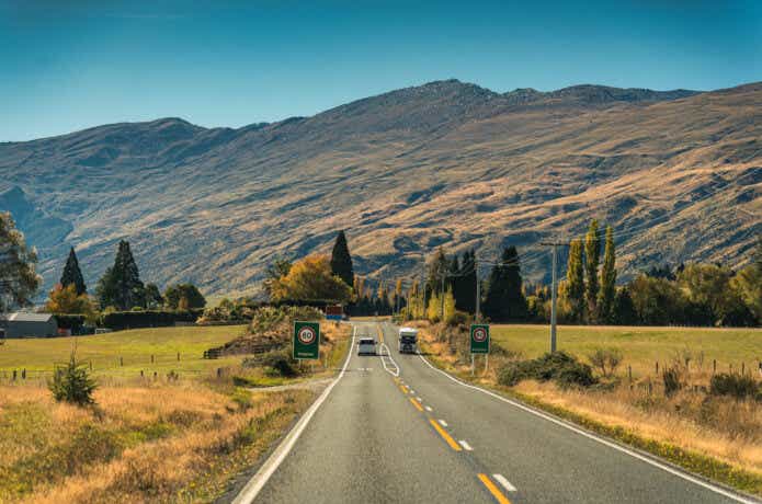 ニュージーランドの田舎道