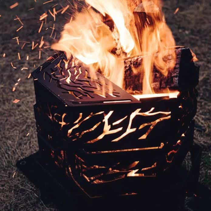 焚き火が燃えるネイチャートーンズTOWER OF BONFIRE【THE DEMON】