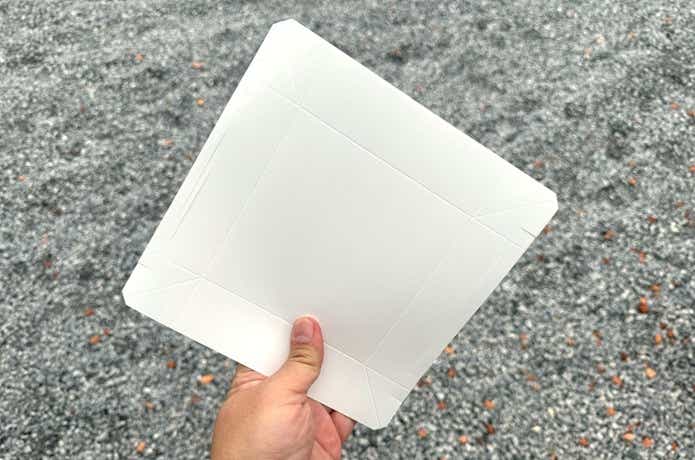 「使い捨て紙鍋」_フタ手持ち