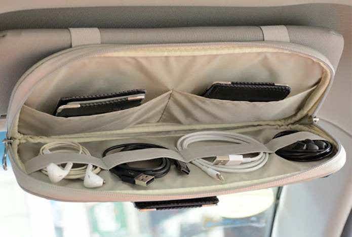 サンバイザーポケット