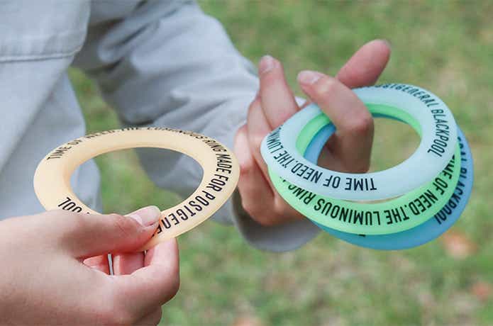 ポストジェネラル「ルミナスリング パック4」手持ち