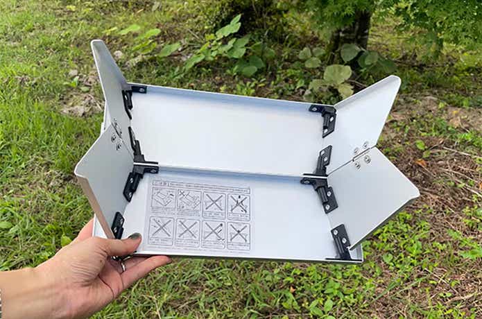 A4 アルミポップアップテーブル展開