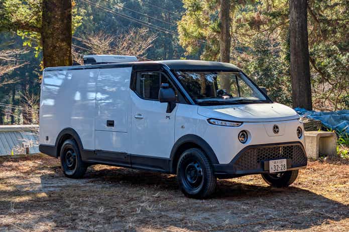 BEVキャンピングカー「moonn」試乗