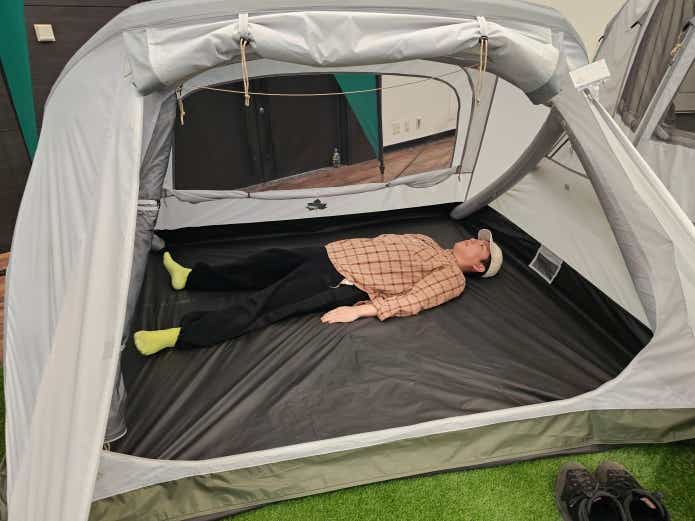 ロゴス 2027 新作展示会