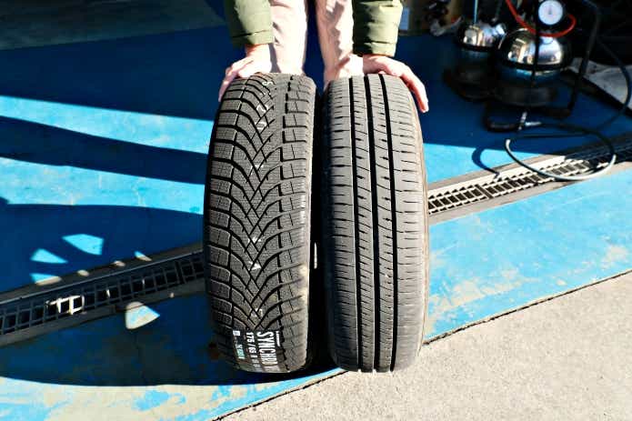 ダンロップ「シンクロウェザー」