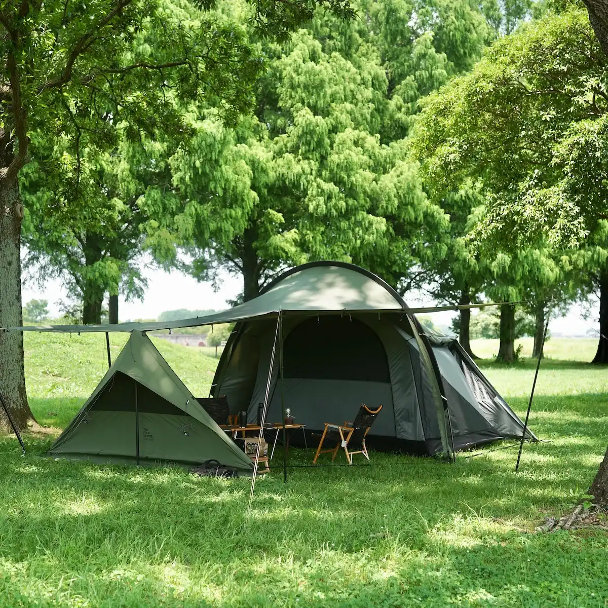 設営性と居住性を両立した2ルームモデル