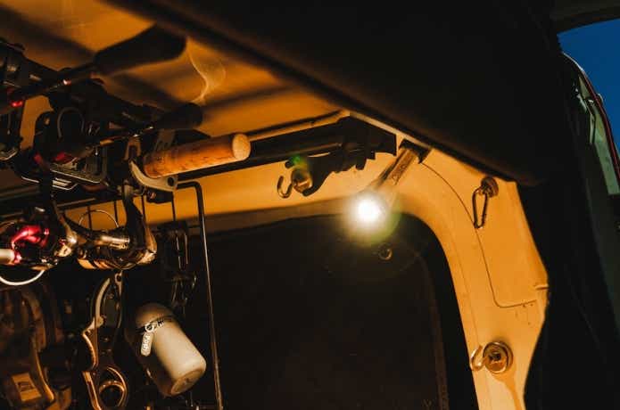 車中泊の照明、「明るすぎ」はNG。“眩しくない”LEDライトおすすめ10選