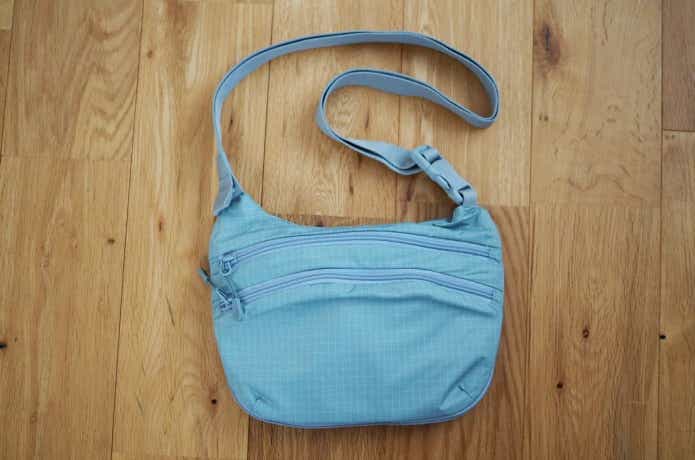 無印良品の撥水リップストップミニショルダーバッグ