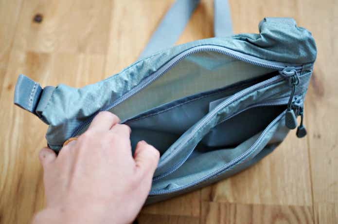 無印良品の撥水リップストップミニショルダーバッグ