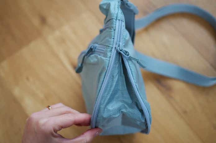 無印良品の撥水リップストップミニショルダーバッグ