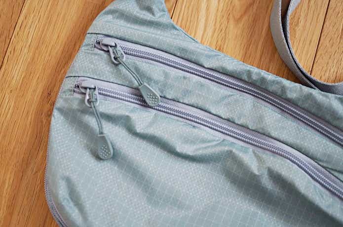 無印良品の撥水リップストップショルダーバッグ