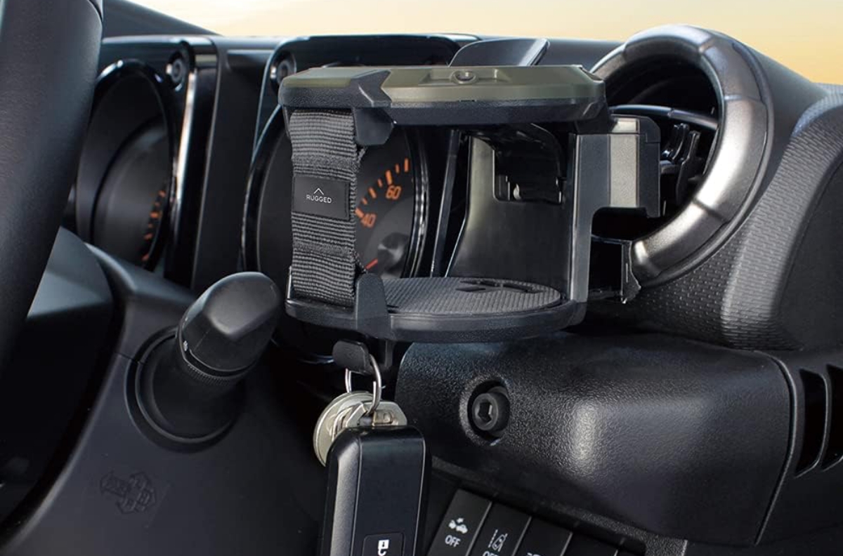 ただ便利なだけじゃない。実用的で“ちゃんとおしゃれ”なカー用品11選