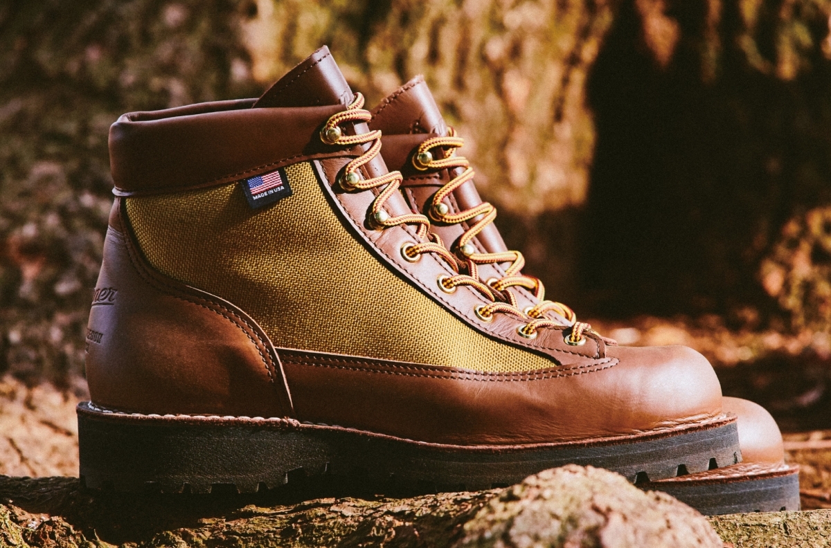 ダナーライトとは何者か？“名作”と呼ばれる理由から現行モデル・コーデまで