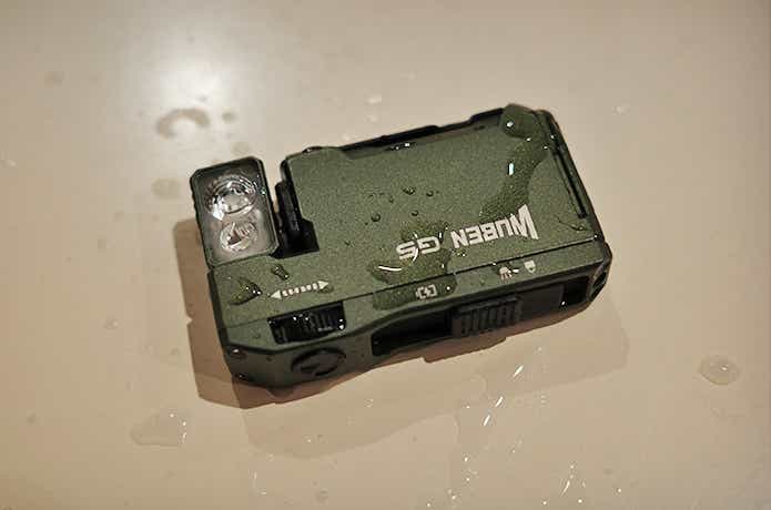 水に濡れたWUBEN G5