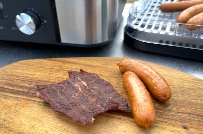 LOGOS「エレキャン・HIMONOドライヤー」肉とウィンナー2時間後