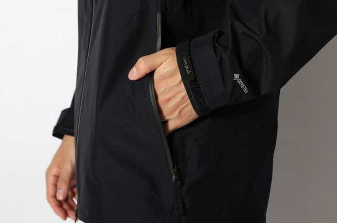 スノーピーク GORE-TEX Rain Jacketのポケット