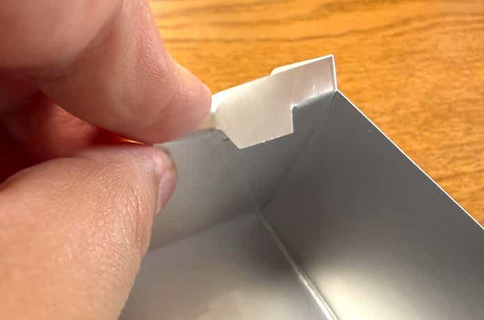 「使い捨て紙鍋」_ツメ部分