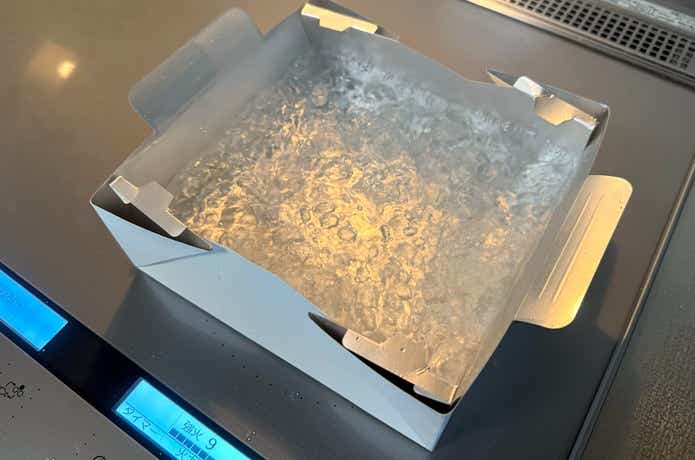 「使い捨て紙鍋」_IHで沸騰