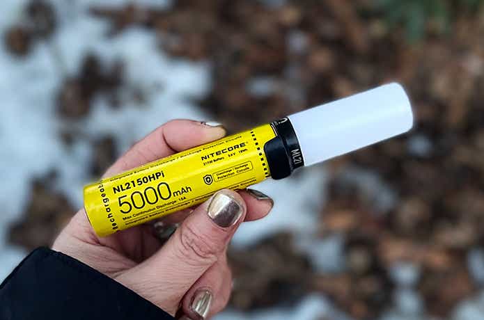 ナイトコア「インテリジェント バッテリーシステム」手持ち