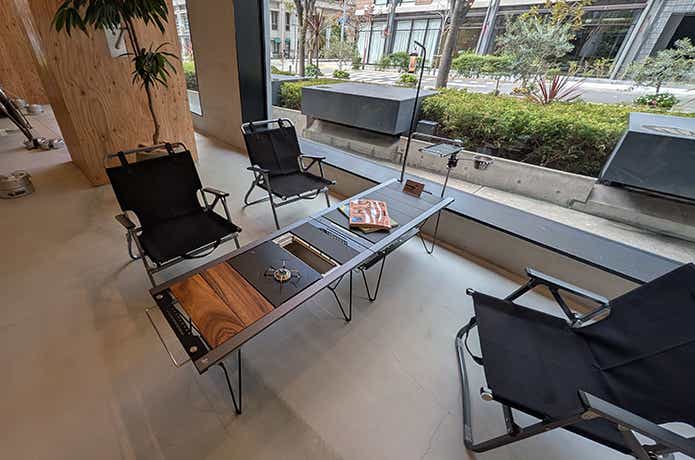 ゼインアーツ神戸三宮店　店内