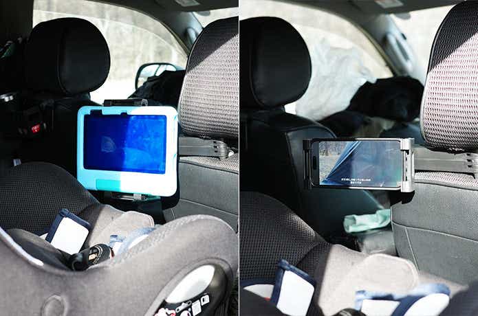 タブレットとスマホをセットしたCAR用タブレットホルダー