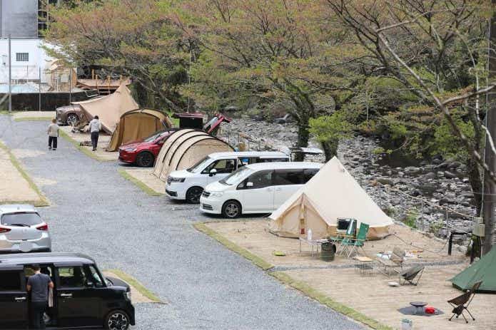 UKIHA RIVERCAMP