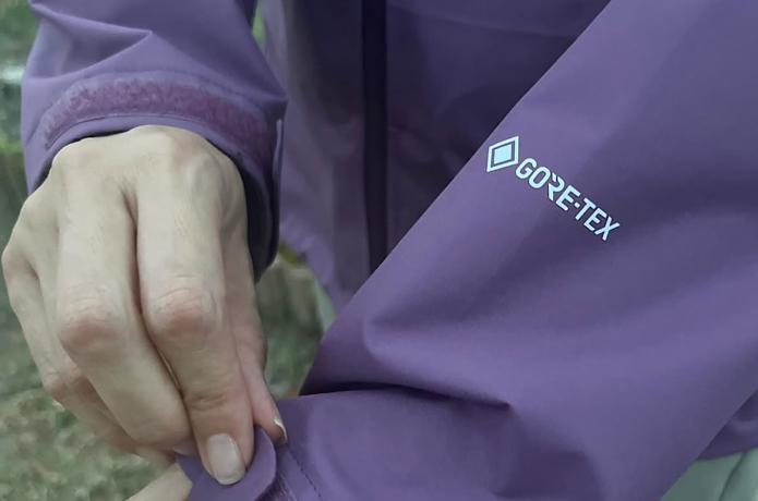 ザ・ノース・フェイスのクライムライトジャケット