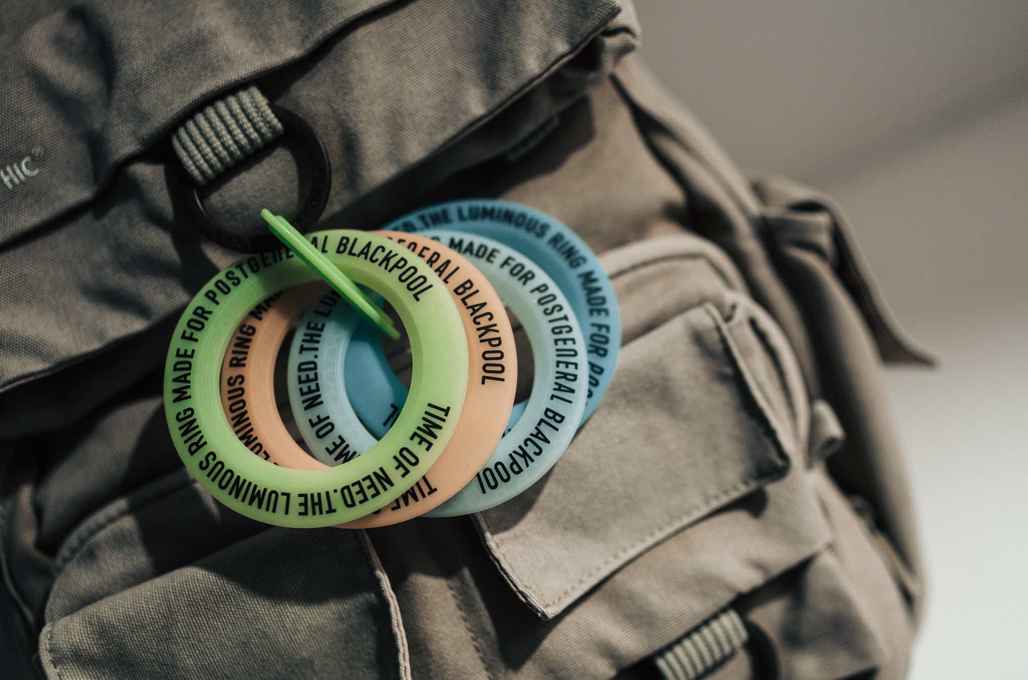 LUMINOUS_RING_PACK4　バッグに