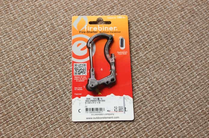 ファイヤービナーのパッケージ