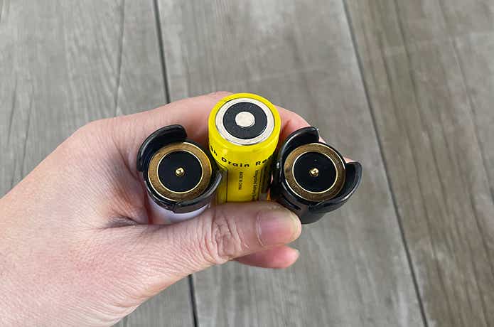 ナイトコア「インテリジェント バッテリーシステム」連結部