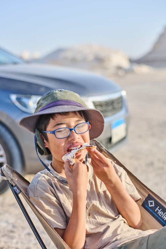 父と子でエジプトキャンプ
