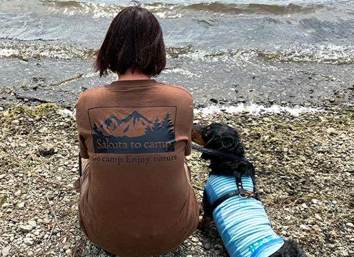 キャンプTシャツ