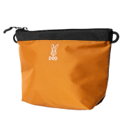 3気室構造でギアや小物をきれいに整理できる