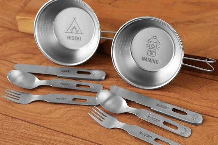 シェラカップとカトラリーの名入れギフト