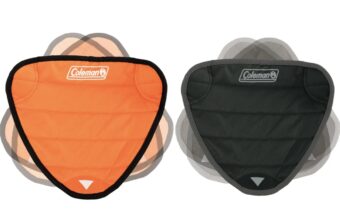 座ったまま“自由自在”。コールマンの新作スツールが、観戦やフェスの「特等席」になる