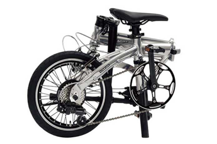 ルノーのPLATINUM LIGHT8折りたたみ状態