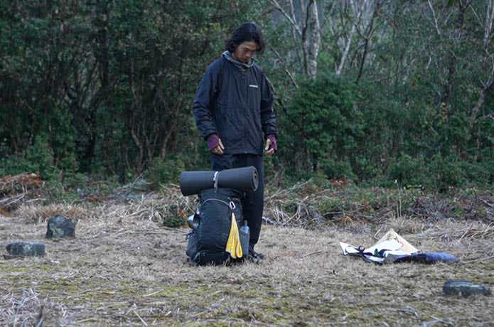 モンベル ウインドブラストVネックジャケット