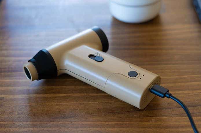 DOD トバシマクリスTを充電