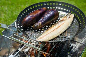 “一段上”のバーベキューに。ありそうでなかったBBQ便利グッズ厳選12アイテム