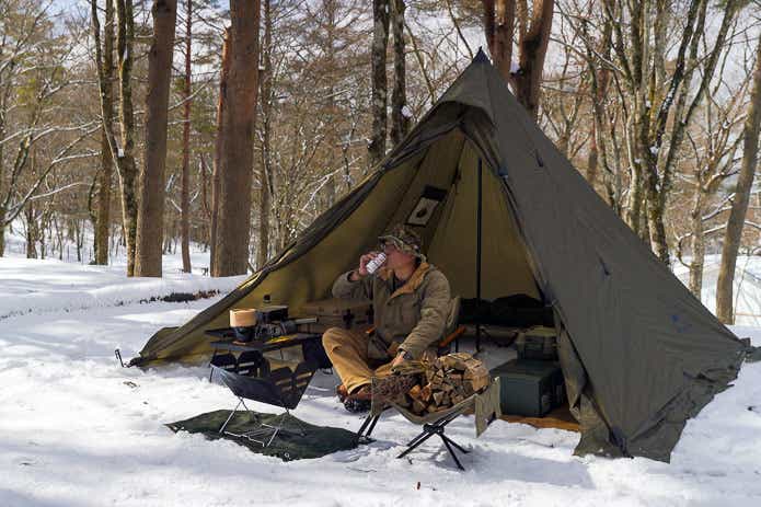 ソロキャンプ呑み