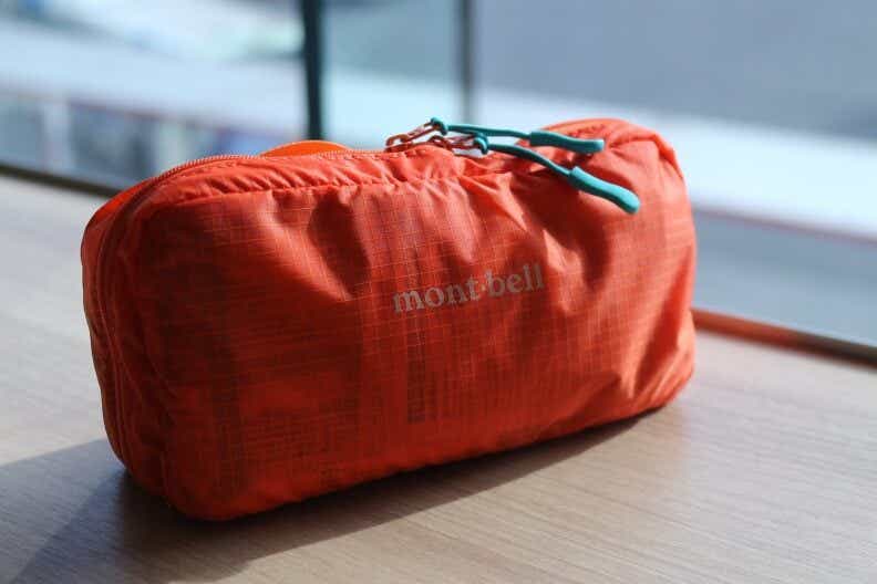 モンベルのトラベルキットパックM
